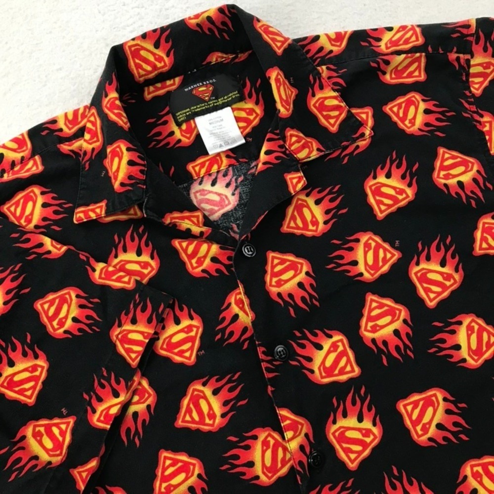 Vintage Warner Bros Superman Shirt Mens Medium Black Red Y2K AOP Flame Hawaiian